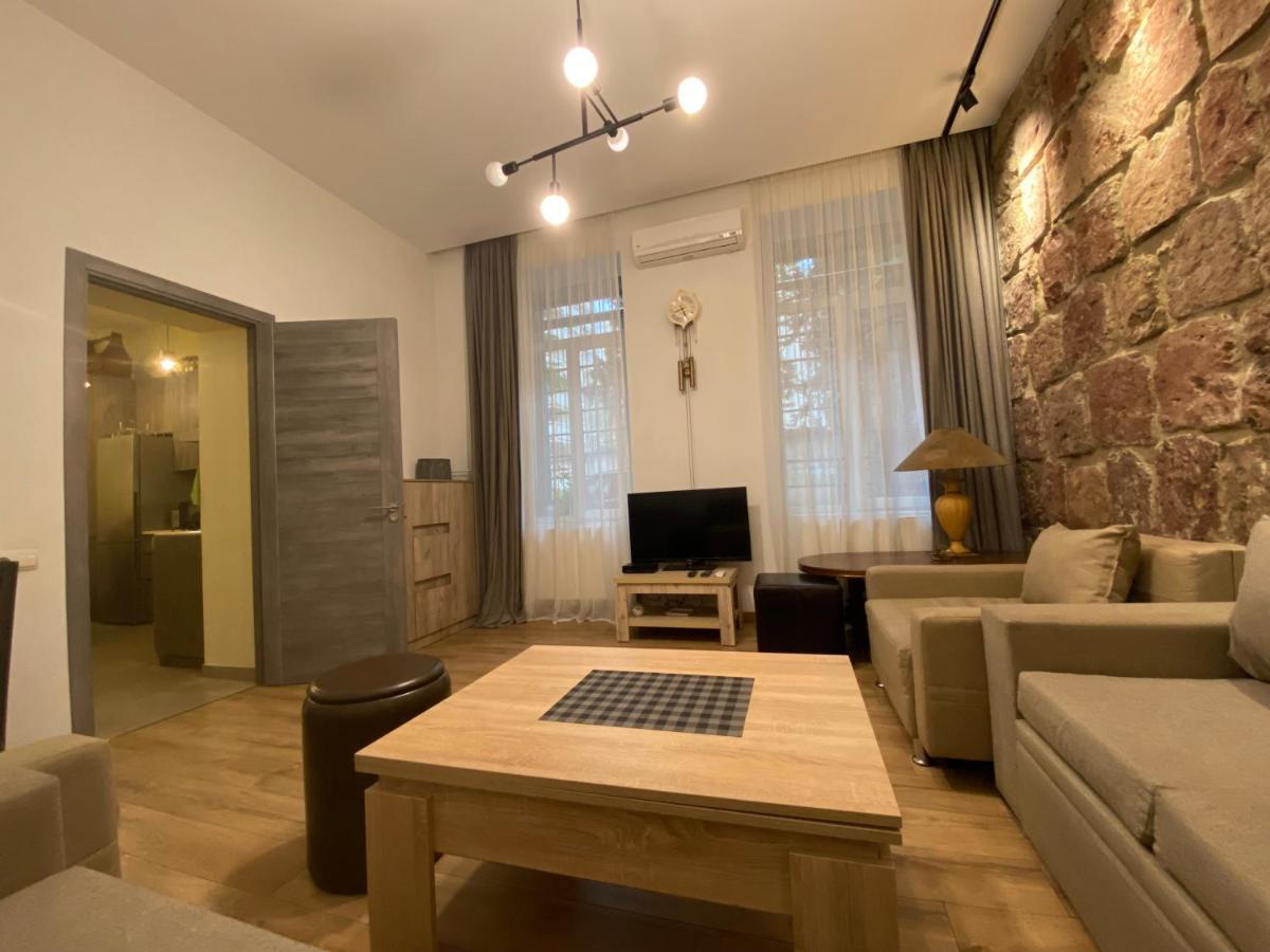 Nice Loft On Uznadze Street Tbilisi Exteriér fotografie